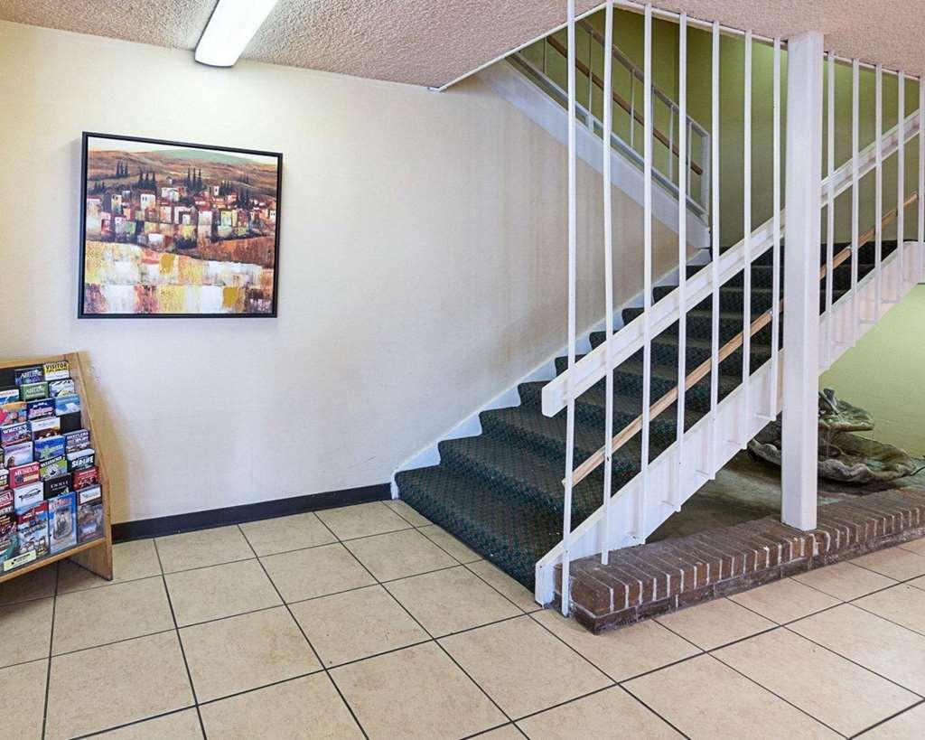 Econo Lodge San Angelo Interior photo